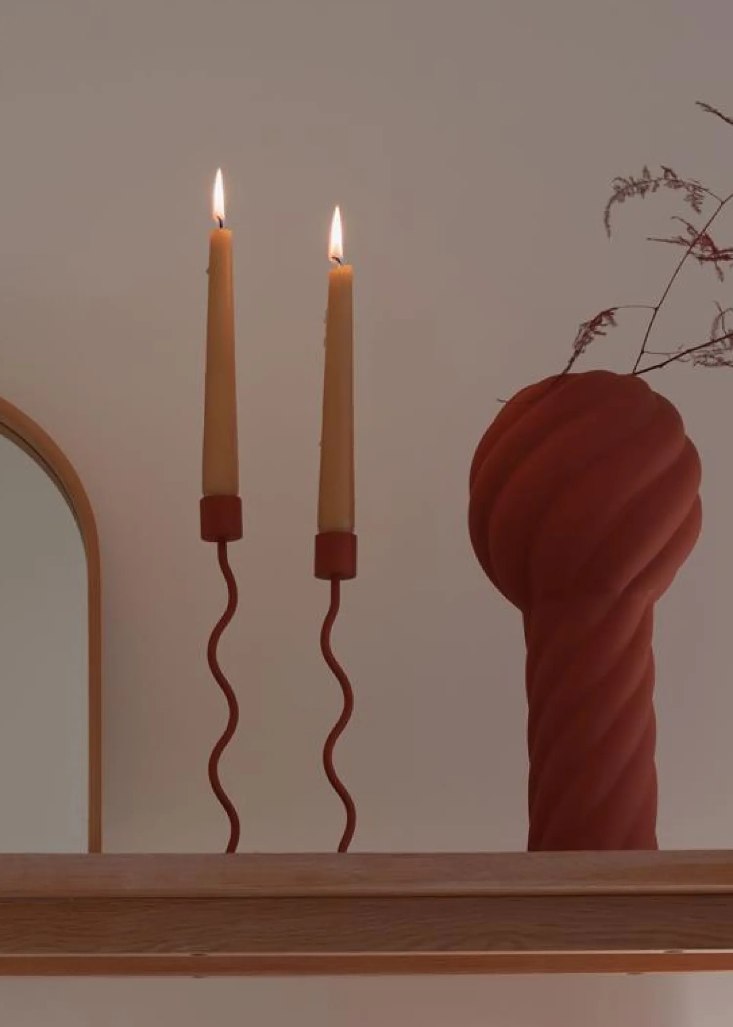 curved_candlestick_cm_brick_red_1-1.webp Best Sale Curved Candlestick 23cm Brick Red Candlesticks & Candle Holders