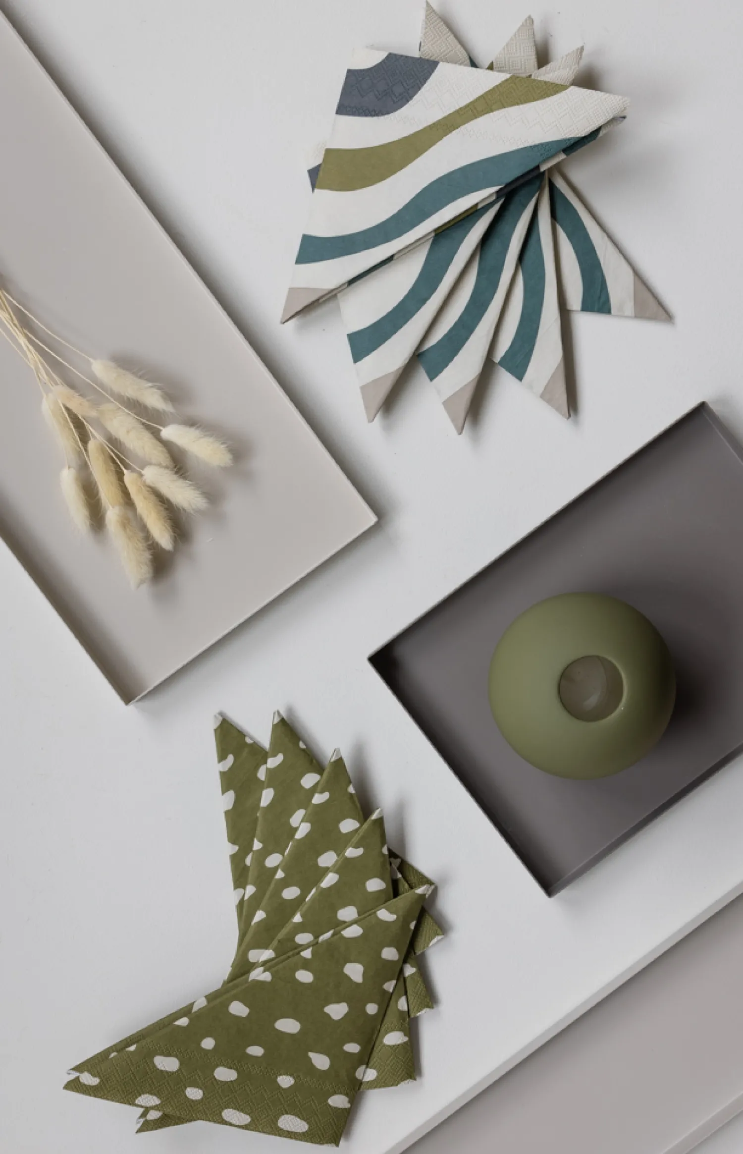napkin_dots_olive_2.webp Online Napkin Dots Olive Napkins