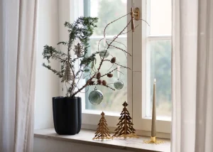 Hot Pinetree 20m Brass Seasonal