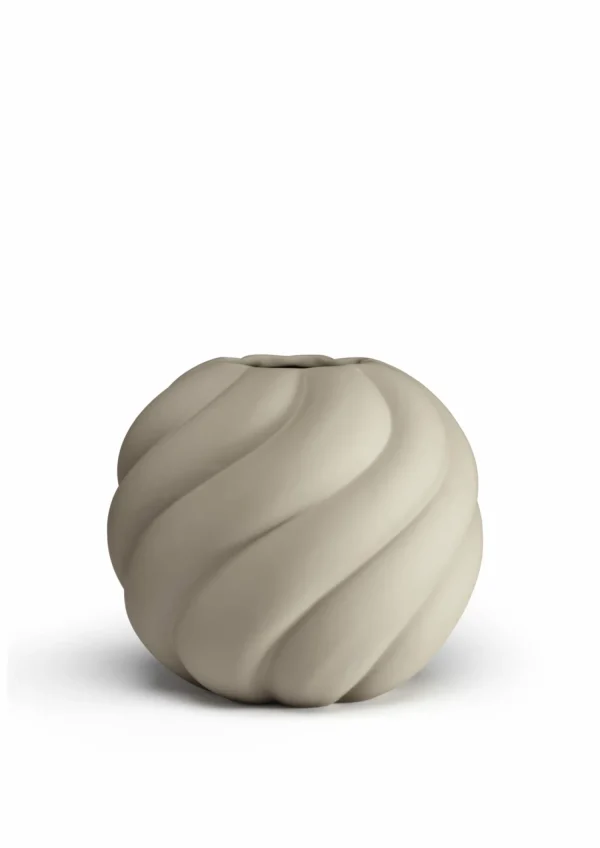 Clearance Twist Ball Vase 20cm Sand Vases